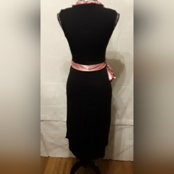 RAMPAGE SUPER PLUNGE NECKLINE BLACK DRESS - Picture 2 of 9